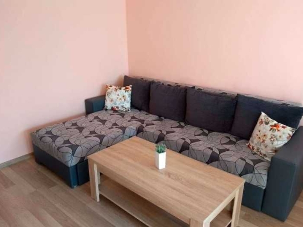 Дава се под наем Тристаен апартамент в Пловдив, Тракия - 68 кв.м за 380 € - Снимка #1