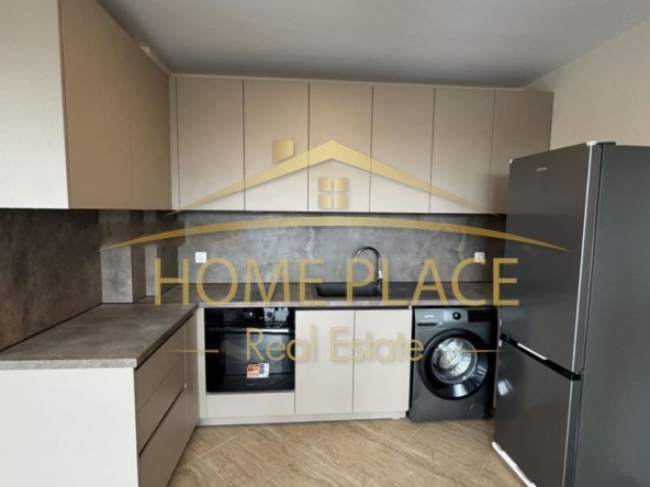 Дава се под наем Тристаен апартамент в Варна, Изгрев - 105 кв.м за 598.23 € - Снимка #1