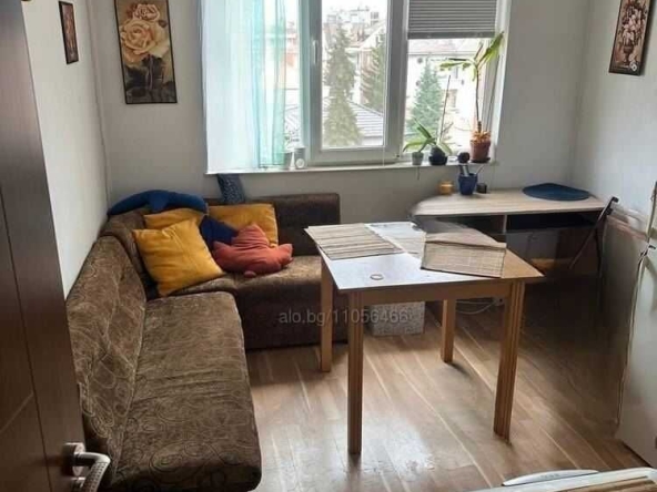 Дава се под наем Ателие в Пловдив, Каменица 1 - 50 кв.м за 348.84 € - Снимка #1