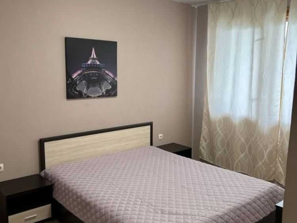 Двустаен апартамент в Велико Търново, Бузлуджа - 50 кв.м за 704 €/кв.м - Снимка #1