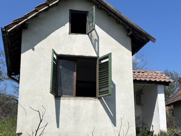 Къща в Свищов - 28 кв.м за 134 €/кв.м - Снимка #1