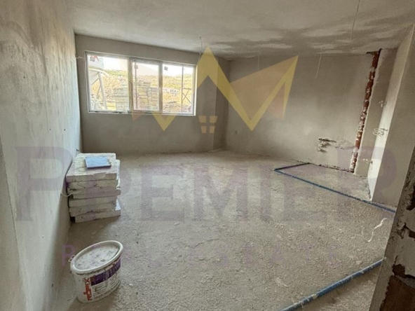 Двустаен апартамент в Варна, Виница - 54 кв.м за 1315 €/кв.м - Снимка #1