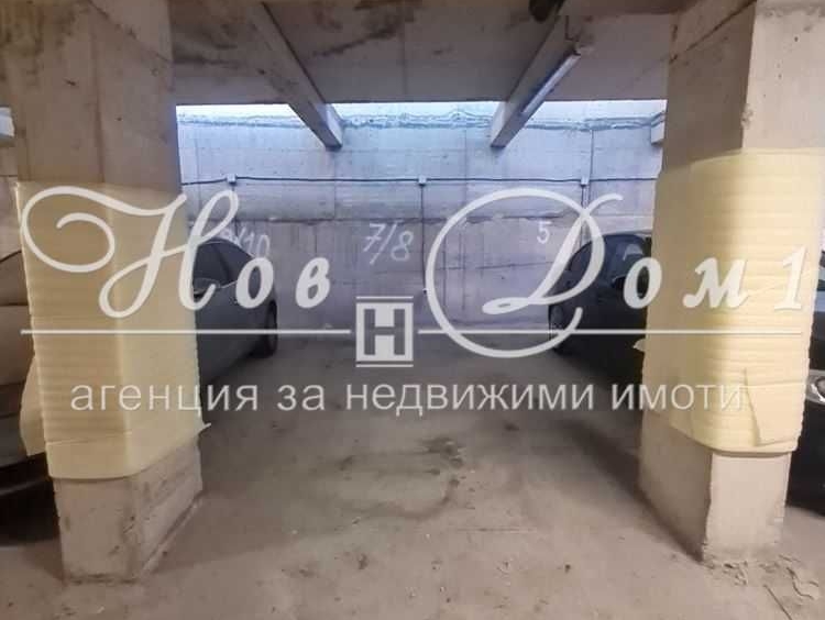 Гараж / Паркомясто в Варна, Колхозен пазар - 13 кв.м за 1099 €/кв.м - Снимка #1