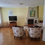 Дава се под наем Четиристаен апартамент в Бургас, Възраждане - 150 кв.м за 648.21 € - Снимка #1