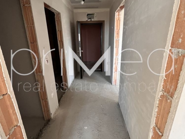 Двустаен апартамент в Бургас, Славейков - 80 кв.м за 893 €/кв.м - Снимка #1