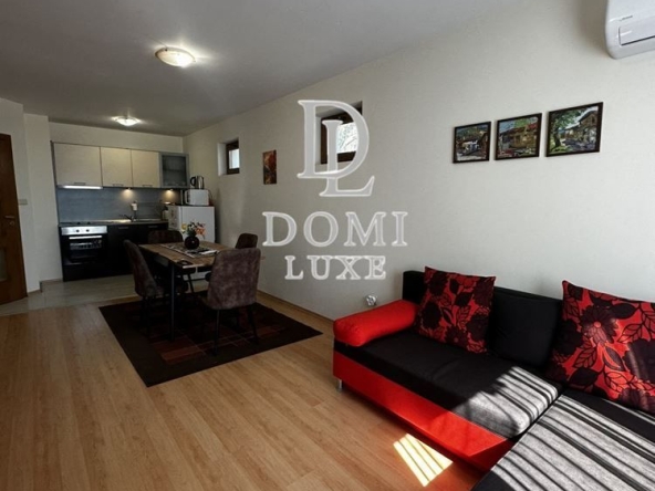 Двустаен апартамент в Бяла - 76 кв.м за 588 €/кв.м - Снимка #1