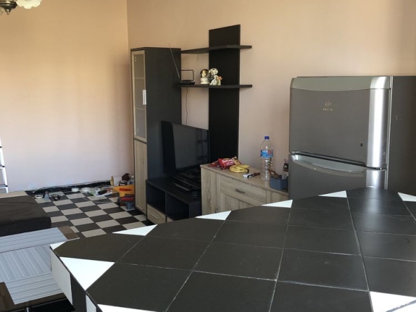 Дава се под наем Двустаен апартамент в София, Фондови жилища - 68 кв.м за 498.27 € - Снимка #1