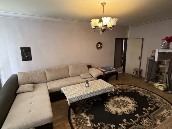 Тристаен апартамент в София, Връбница 1 - 85 кв.м за 1146 €/кв.м - Снимка #1