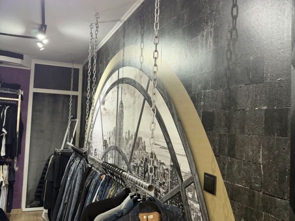 Дава се под наем Магазин в Бургас, Възраждане - 18 кв.м за 348.84 € - Снимка #1