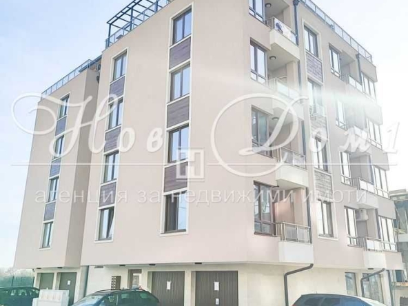Тристаен апартамент в Варна, Кайсиева градина - 74 кв.м за 1102 €/кв.м - Снимка #1