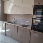 Дава се под наем Тристаен апартамент в София, Център - 100 кв.м за 897.6 € - Снимка #1