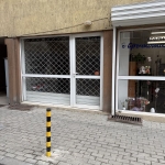 Дава се под наем Магазин в Варна, Базар Левски - 17 кв.м за 248.88 € - Снимка #1