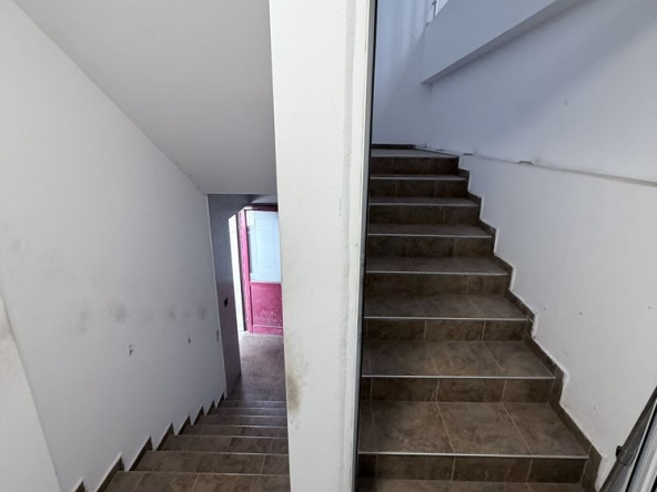 Дава се под наем Офис в София, Дружба 2 - 150 кв.м за 612 € - Снимка #1