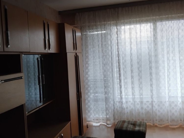 Двустаен апартамент в Ихтиман - 57 кв.м за 582 €/кв.м - Снимка #1