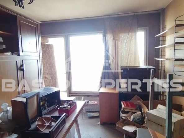Тристаен апартамент в София, Света Троица - 85 кв.м за 1170 €/кв.м - Снимка #1