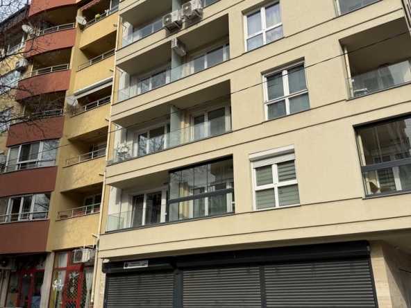 Дава се под наем Гараж / Паркомясто в София, Хиподрума - 24 кв.м за 139.23 € - Снимка #1