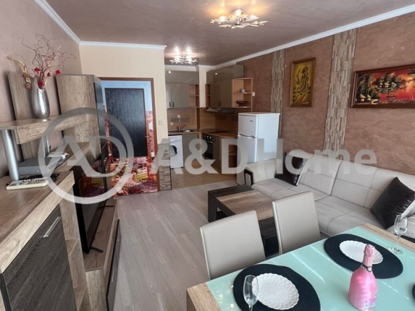 Двустаен апартамент в к.к. Слънчев бряг - 66 кв.м за 1205 €/кв.м - Снимка #1