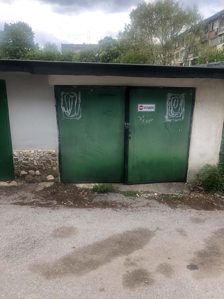 Гараж / Паркомясто в Враца, Металург - 20 кв.м за 510 €/кв.м - Снимка #1