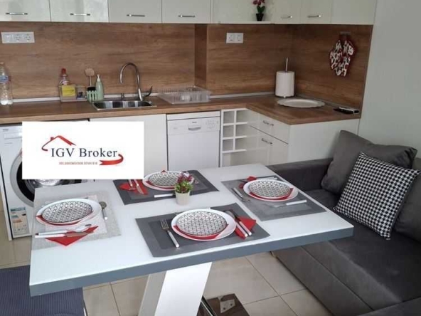 Дава се под наем Тристаен апартамент в София, Красно село - 86 кв.м за 797.64 € - Снимка #1
