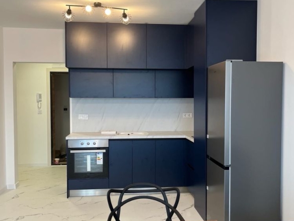 Дава се под наем Двустаен апартамент в Пловдив, Кършияка - 65 кв.м за 459 € - Снимка #1