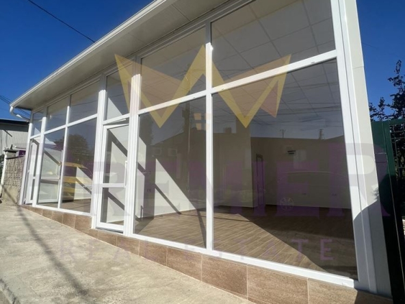 Дава се под наем Офис в Варна, Виница - 30 кв.м за 331.5 € - Снимка #1