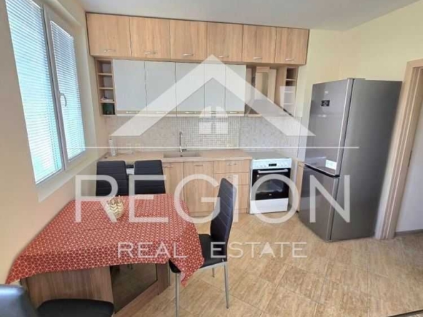 Дава се под наем Двустаен апартамент в Варна, Трошево - 62 кв.м за 408 € - Снимка #1