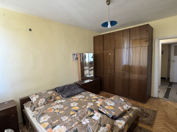 Дава се под наем Двустаен апартамент в София, Дианабад - 80 кв.м за 408 € - Снимка #1