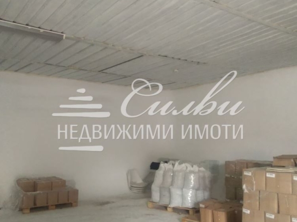 Дава се под наем Склад в Шумен, Тракия - 124 кв.м за 448.8 € - Снимка #1
