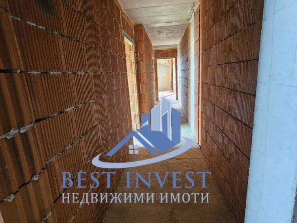 Тристаен апартамент в Благоевград, Освобождение - 95 кв.м за 907 €/кв.м - Снимка #1