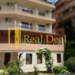 Дава се под наем Хотел в Свети Влас - 415 кв.м за 1250 € - Снимка #1