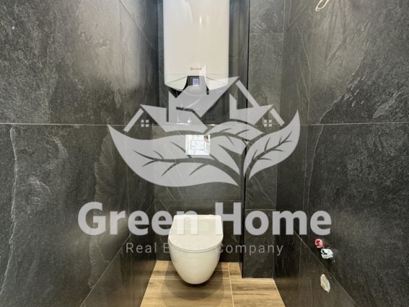 Тристаен апартамент в к.к. Св.Св. Константин и Елена - 93 кв.м за 2087 €/кв.м - Снимка #1