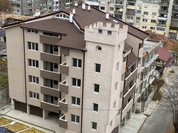 в Разград, Център -  кв.м за 0 €/ - Снимка #1