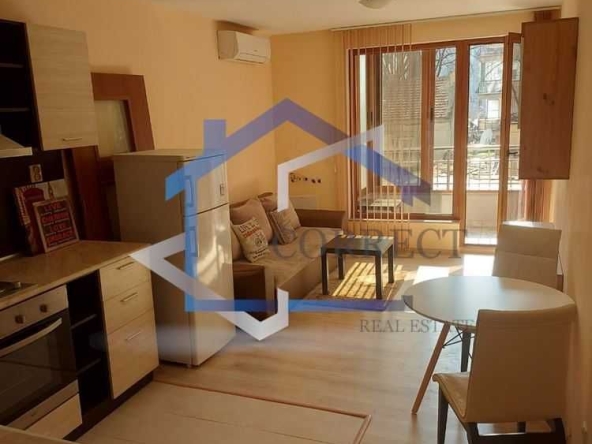 Дава се под наем Двустаен апартамент в Варна, Базар Левски - 60 кв.м за 382.5 € - Снимка #1