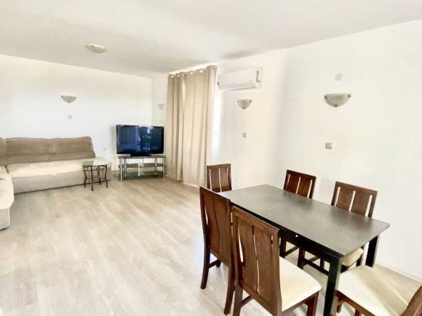 Дава се под наем Двустаен апартамент в София, Суходол - 70 кв.м за 382.5 € - Снимка #1