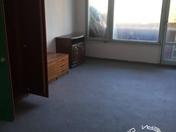 Дава се под наем Многостаен апартамент в Бургас, Изгрев - 80 кв.м за 382.5 € - Снимка #1