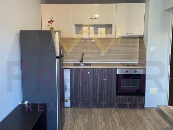 Дава се под наем Двустаен апартамент в Варна, Трошево - 60 кв.м за 357 € - Снимка #1