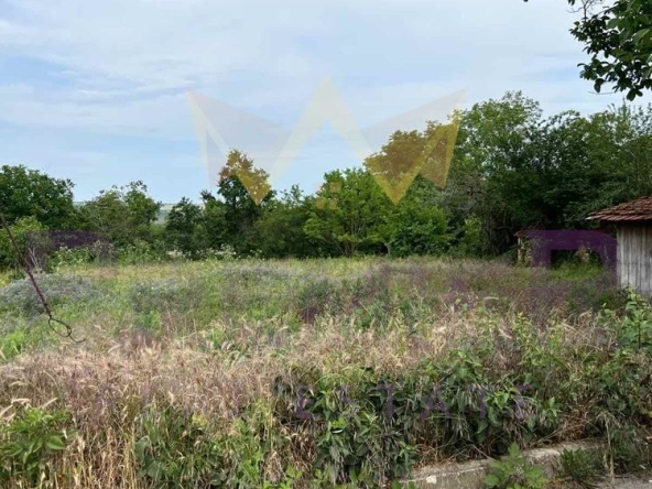 Парцел в с. Болярци, Област Варна - 855 кв.м за 71 €/кв.м - Снимка #1