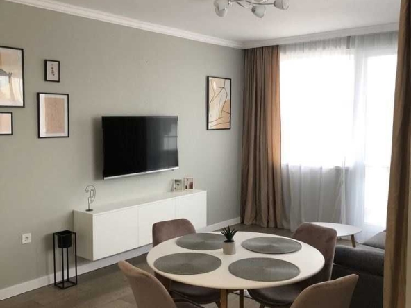 Дава се под наем Двустаен апартамент в Пловдив, Кършияка - 71 кв.м за 460 € - Снимка #1