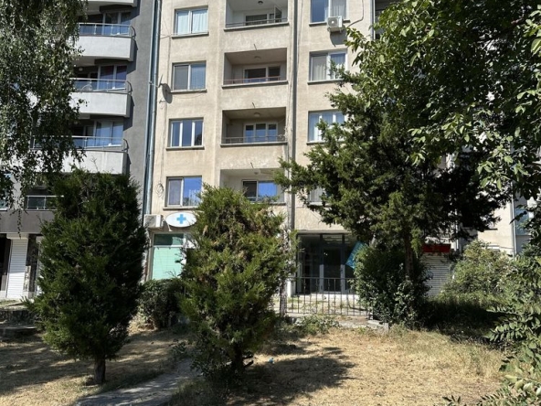 Дава се под наем Двустаен апартамент в София, 7-ми 11-ти километър - 80 кв.м за 190000 € - Снимка #1