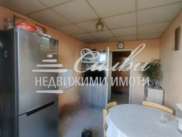 Двустаен апартамент в Шумен, Център - 68 кв.м за 1515 €/кв.м - Снимка #1