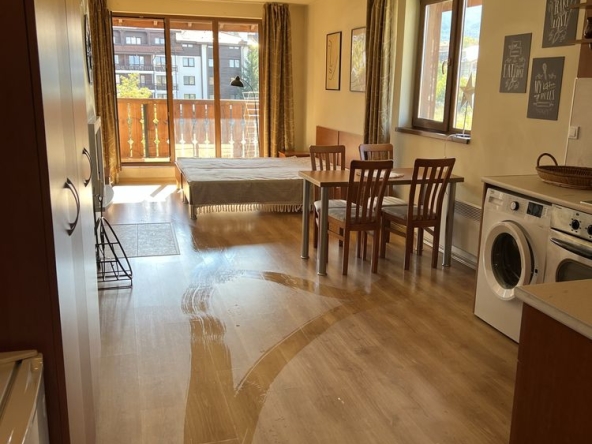 Дава се под наем Едностаен апартамент в Банско - 56 кв.м за 382.5 € - Снимка #1