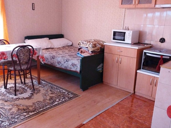 Къща в с. Свирково, Област Хасково - 1200 кв.м за 23 €/кв.м - Снимка #1