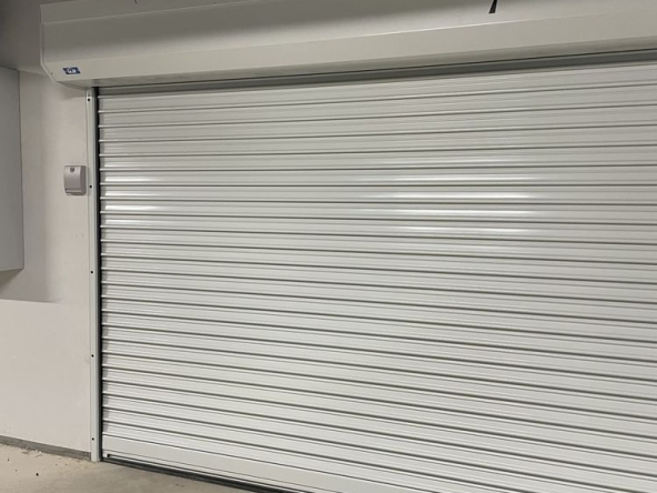 Дава се под наем Гараж / Паркомясто в София, Гео Милев - 15 кв.м за 153 € - Снимка #1