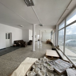 Дава се под наем Магазин в Омуртаг - 150 кв.м за 280 € - Снимка #1