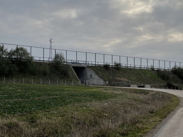 Парцел в Ямбол, Генерал Заимов - 3688 кв.м за 11 €/кв.м - Снимка #1