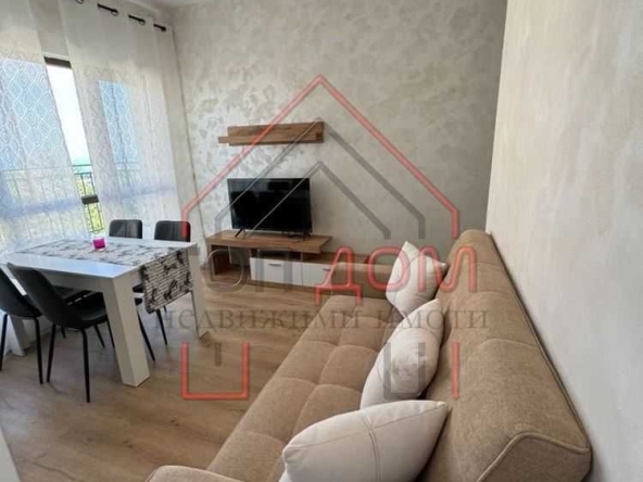 Дава се под наем Двустаен апартамент в Варна, Бриз - 45 кв.м за 561 € - Снимка #1