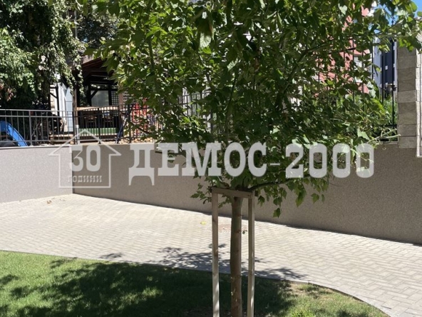 Двустаен апартамент в к.к. Св.Св. Константин и Елена - 68 кв.м за 2030 €/кв.м - Снимка #1