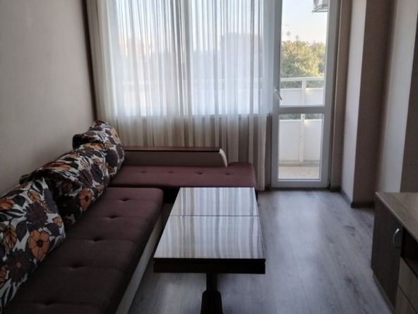 Дава се под наем Едностаен апартамент в Стара Загора, Опълченски - 37 кв.м за 204 € - Снимка #1