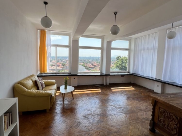 Офис в Монтана, Парта 1 - 243 кв.м за 1020 €/кв.м - Снимка #1