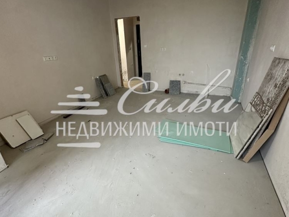 Двустаен апартамент в Шумен, Добруджански - 64 кв.м за 1355 €/кв.м - Снимка #1